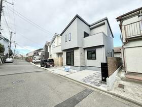 神奈川県横浜市栄区中野町