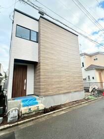 埼玉県さいたま市浦和区上木崎８丁目