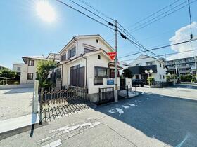 兵庫県伊丹市安堂寺町４丁目