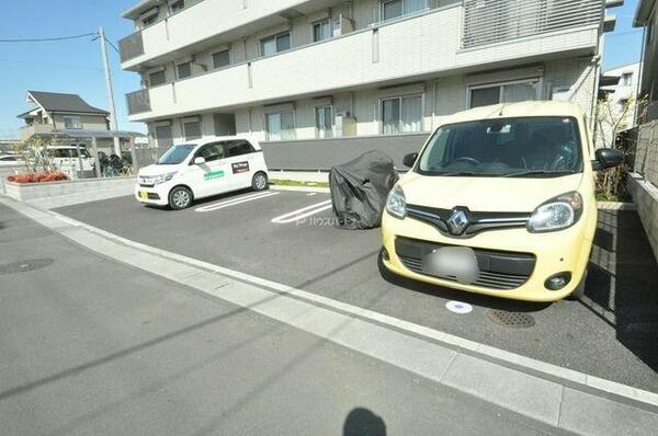 apartment 埼玉県八潮市大字南川崎
地図を見る