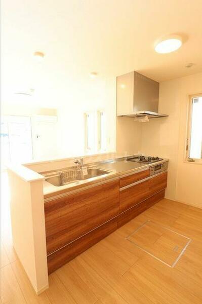 apartment 埼玉県八潮市大字南川崎
地図を見る