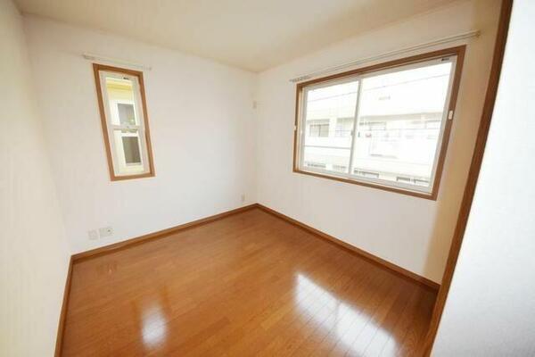 detached 東京都調布市緑ケ丘２丁目

地図を見る