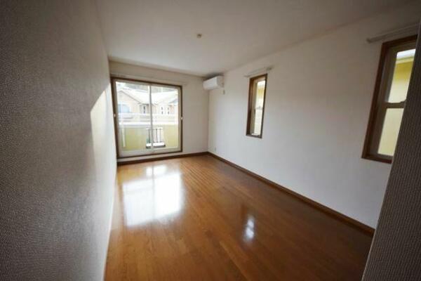 detached 東京都調布市緑ケ丘２丁目

地図を見る