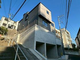 神奈川県横浜市港南区港南１丁目