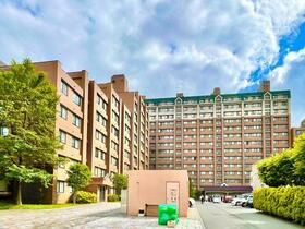 平岡フォレストタウンファミールハイツ２番館