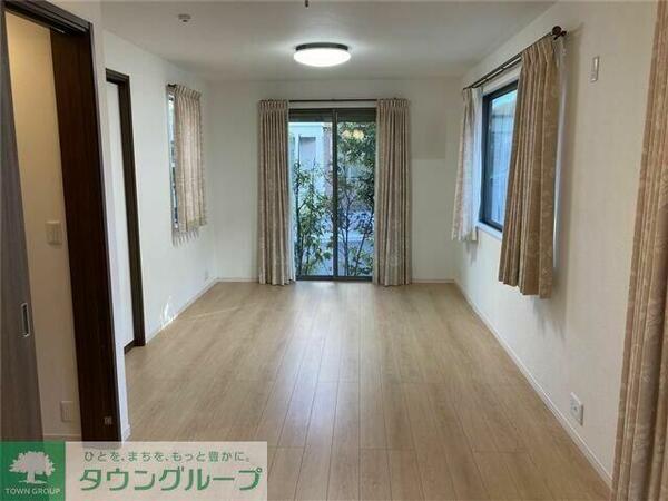 detached 東京都小平市回田町

地図を見る