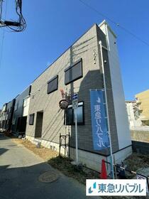 神奈川県川崎市高津区久地２丁目