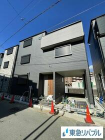 神奈川県川崎市高津区久地２丁目