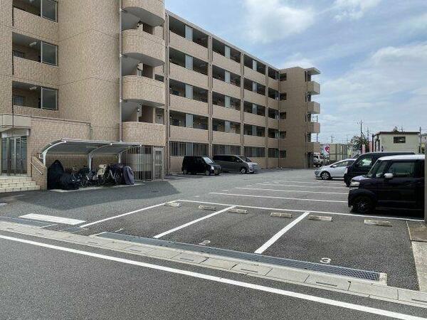 apartment 埼玉県日高市高麗川２丁目
地図を見る