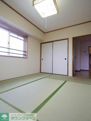 apartment 埼玉県鶴ヶ島市大字上広谷
地図を見る