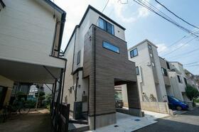 神奈川県川崎市宮前区神木本町１丁目