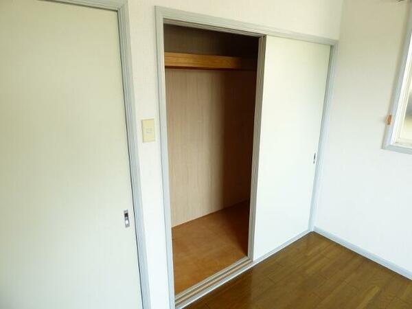 detached 東京都府中市日新町２丁目

地図を見る