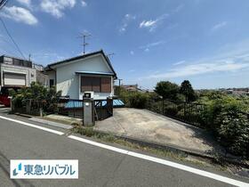 神奈川県横浜市港北区篠原東３丁目