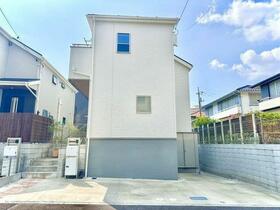 神奈川県川崎市麻生区虹ケ丘１丁目