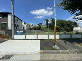 東京都稲城市平尾４丁目