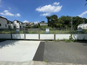 東京都稲城市平尾４丁目