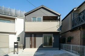 東京都八王子市大和田町３丁目