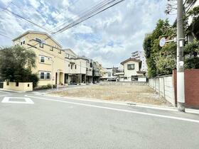 東京都板橋区小茂根１丁目