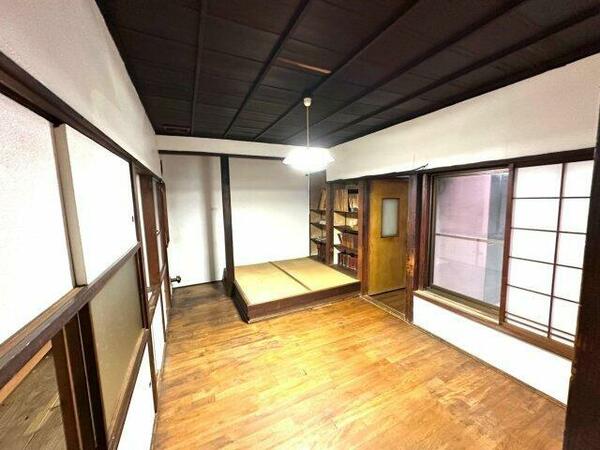 detached 秋田県秋田市広面字赤沼

地図を見る