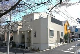 東京都杉並区和泉１丁目