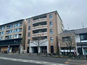 グローバル岡崎