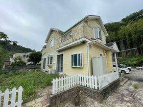 兵庫県川西市多田院西2丁目