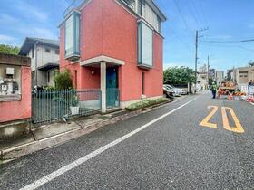 東京都文京区本駒込６丁目