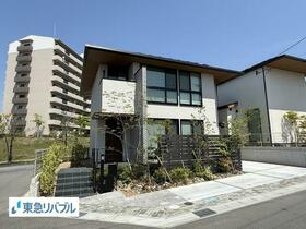 兵庫県三田市あかしあ台２丁目