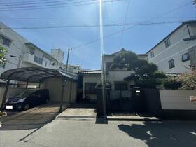 兵庫県尼崎市東園田町３丁目