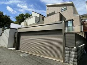 兵庫県神戸市灘区篠原伯母野山町３丁目