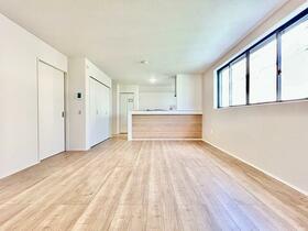 東京都板橋区桜川２丁目