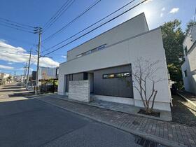 北海道札幌市清田区里塚緑ケ丘３丁目