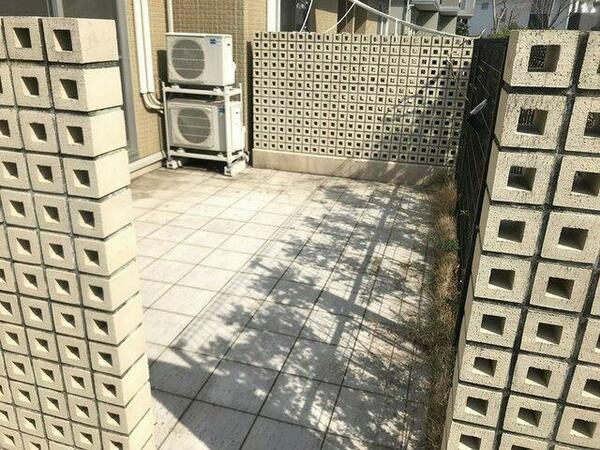 detached 東京都世田谷区大蔵５丁目

地図を見る