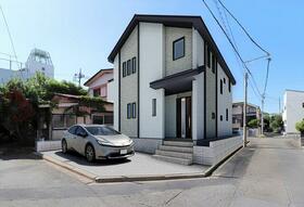 東京都三鷹市新川５丁目