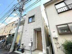 東京都中野区中央1丁目