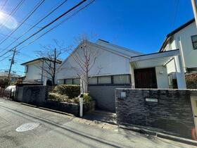 東京都世田谷区砧３丁目