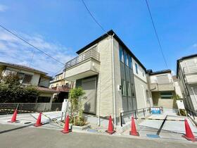 東京都町田市成瀬６丁目