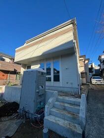 神奈川県横浜市泉区白百合１丁目