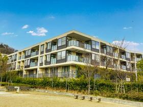 宝塚ガーデンヴィレッジＢ棟