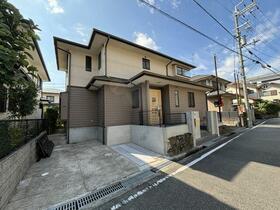 大阪府茨木市南春日丘７丁目