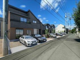 東京都町田市金森２丁目