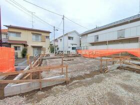 神奈川県横浜市金沢区六浦東２丁目