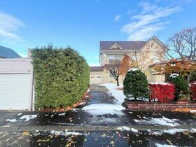 北海道札幌市中央区宮の森四条１２丁目