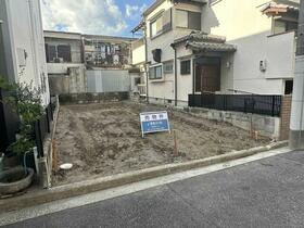 兵庫県西宮市里中町２丁目