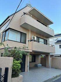 東京都目黒区駒場１丁目