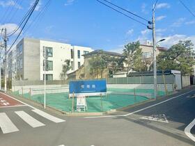 東京都目黒区柿の木坂１丁目