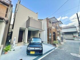 大阪府東大阪市長堂３丁目