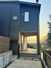 神奈川県藤沢市片瀬山５丁目