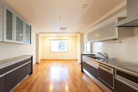 大阪府大阪市城東区関目４丁目