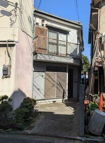 東京都新宿区戸山１丁目